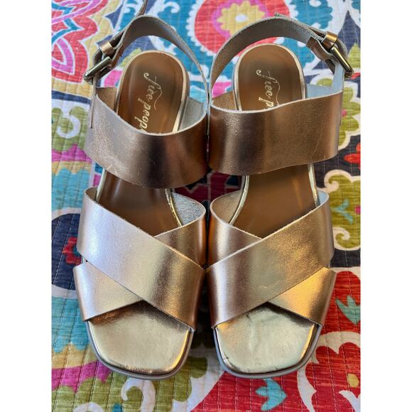 Free People Kate Rose Gold Platform Wedge Disco Sandals Size: EU 39 US 8 - Picture 2 of 9